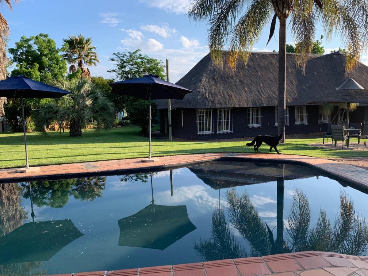 Sunset Guesthouse And Venue Cullinan Meule ภายนอก รูปภาพ